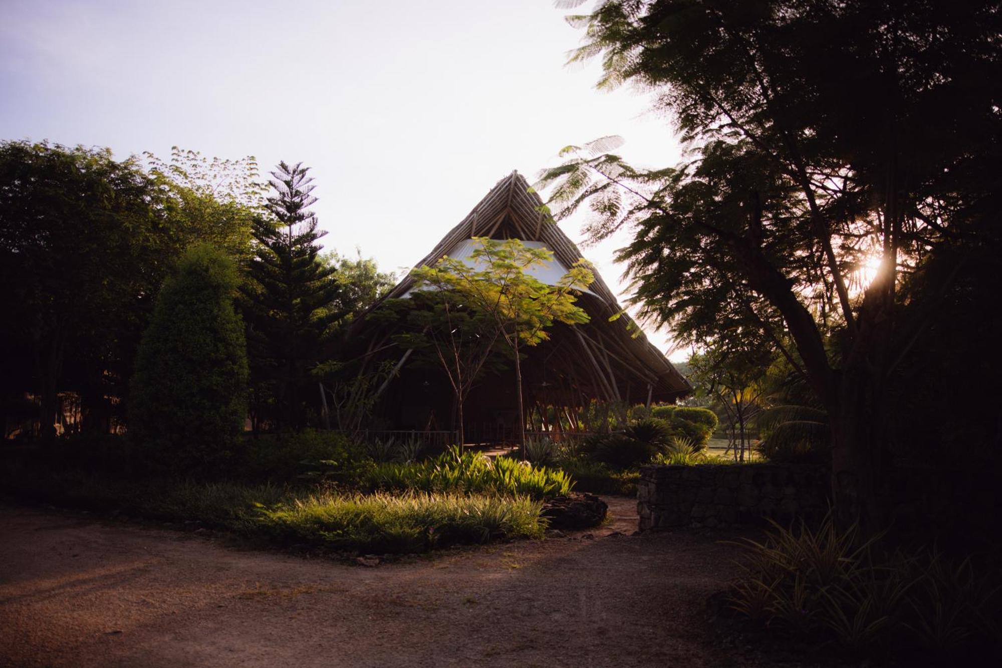 Maringi Sumba By The Sumba Hospitality Foundation Waikelo 外观 照片